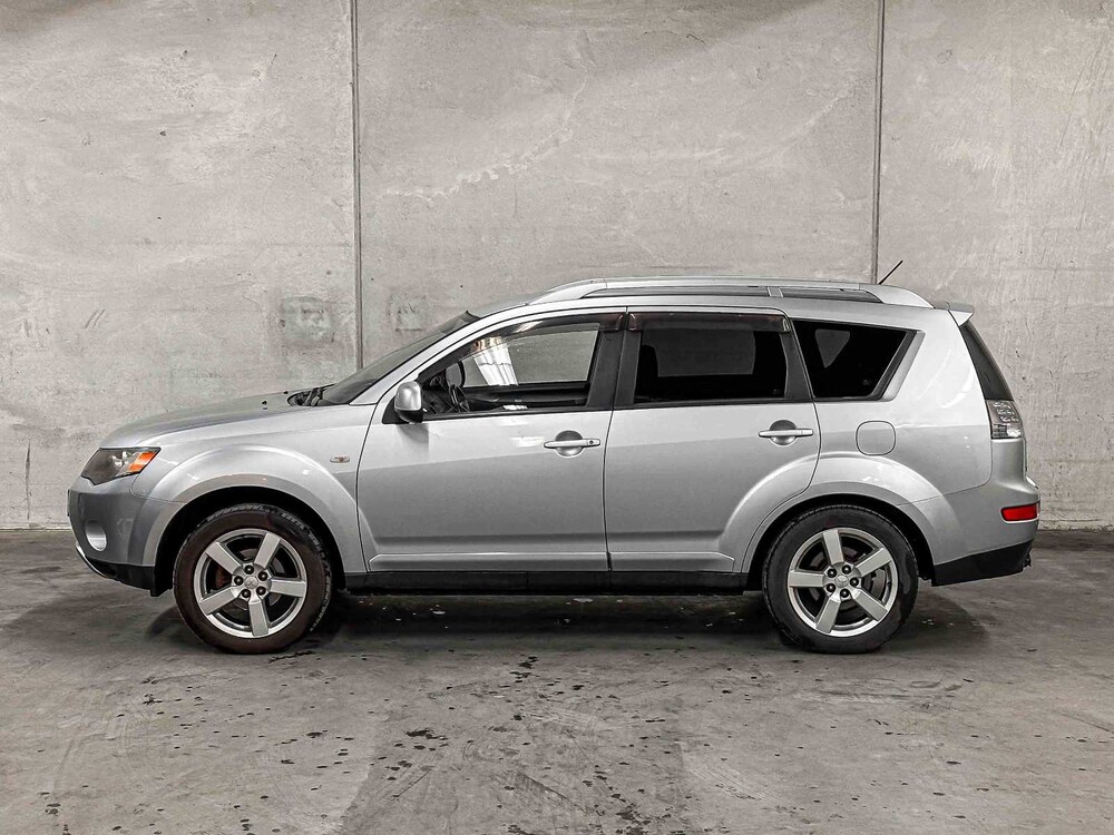 Mitsubishi Outlander 2.4 Intense+ Special Edition 170pk 2010 (Origineel-NL), 93-KNH-4