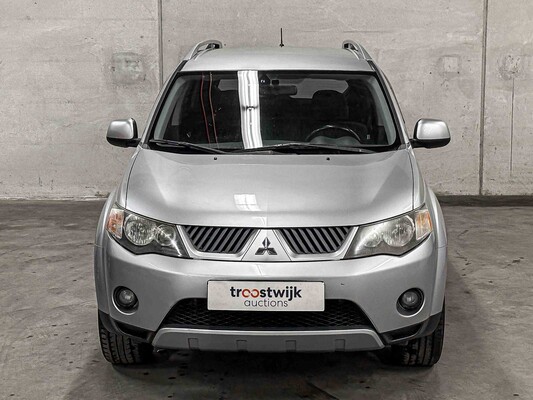 Mitsubishi Outlander 2.4 Intense+ Special Edition 170hp 2010 (Original-NL), 93-KNH-4