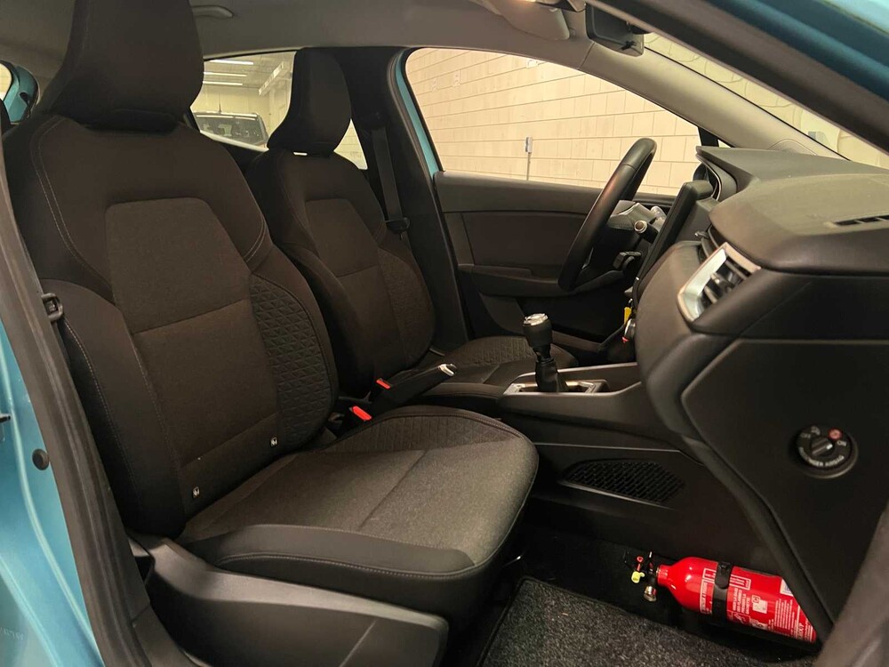 Renault Clio 1.0 TCe Zen 101pk 2019, P-251-LB