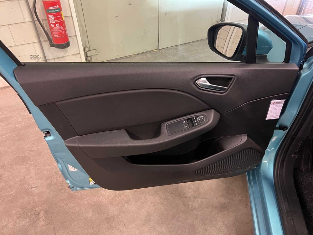 Renault Clio 1.0 TCe Zen 101pk 2019, P-251-LB