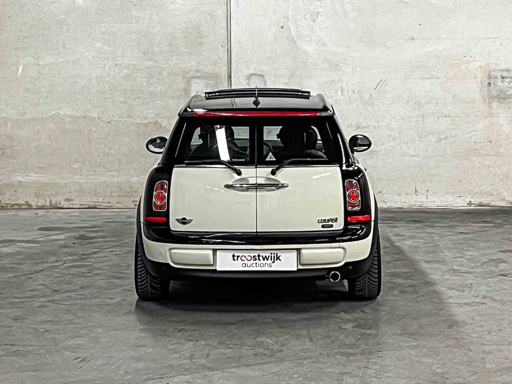 Mini Clubman Cooper 1.6 Business Line 122pk 2010, 65-NLJ-3