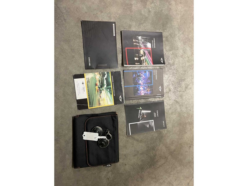 Mini Clubman Cooper 1.6 Business Line 122pk 2010, 65-NLJ-3