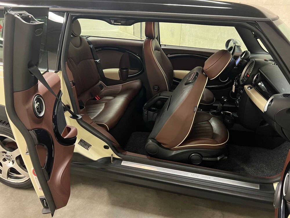 Mini Clubman Cooper 1.6 Business Line 122pk 2010, 65-NLJ-3