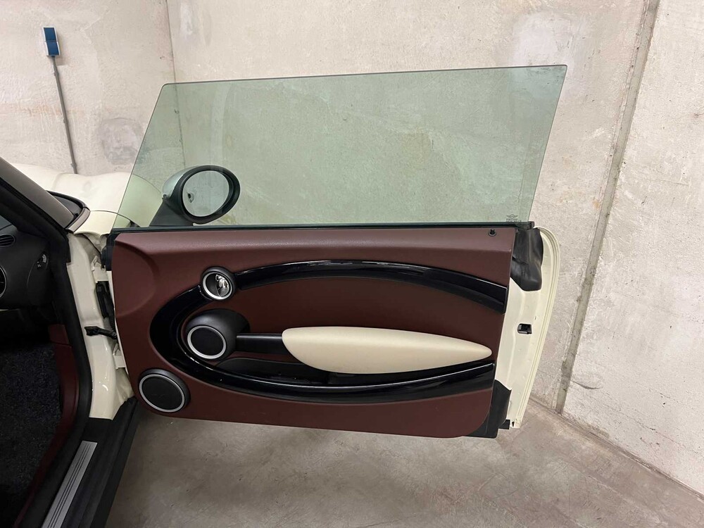 Mini Clubman Cooper 1.6 Business Line 122pk 2010, 65-NLJ-3