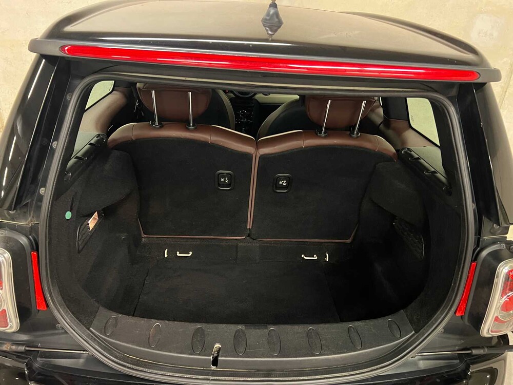 Mini Clubman Cooper 1.6 Business Line 122pk 2010, 65-NLJ-3