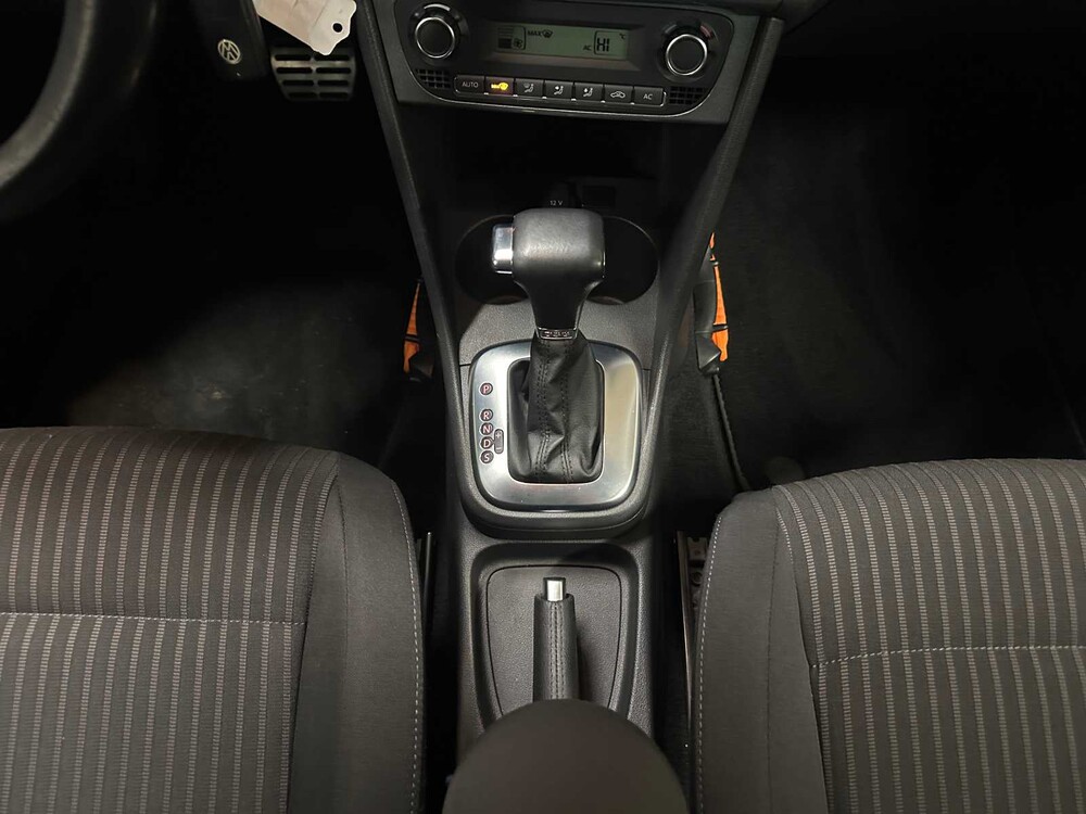 Volkswagen Polo 1.4-16V Highline 86pk 2009 (Origineel-NL), 48-JTJ-5