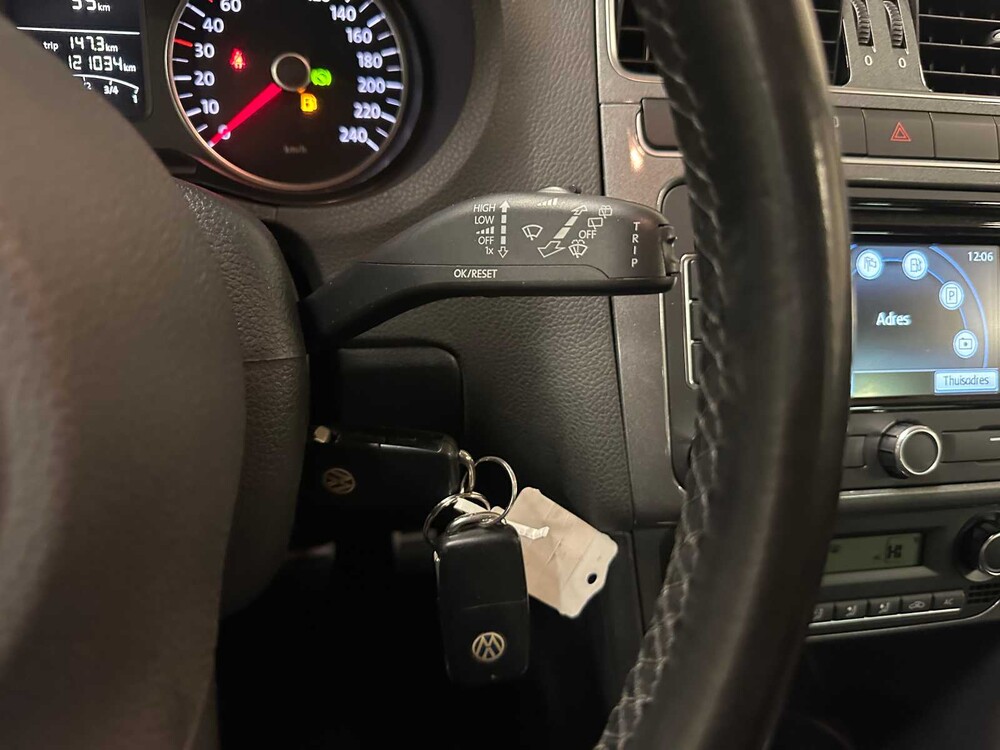 Volkswagen Polo 1.4-16V Highline 86pk 2009 (Origineel-NL), 48-JTJ-5