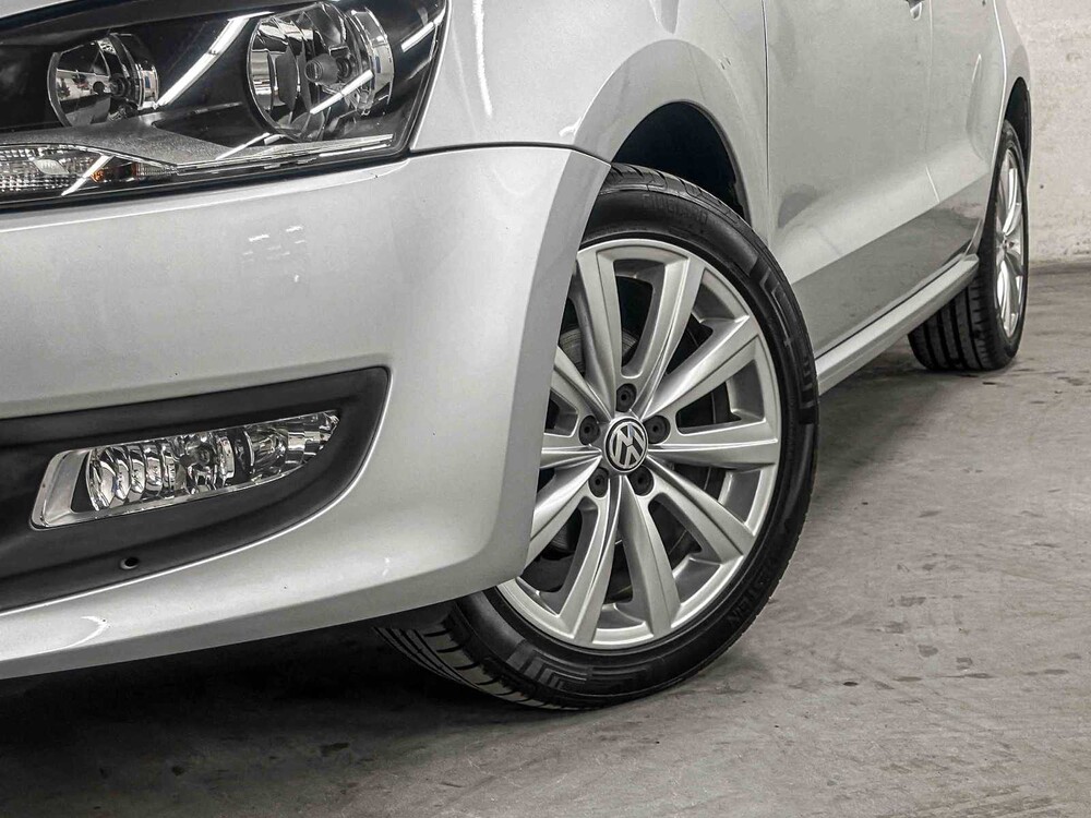 Volkswagen Polo 1.4-16V Highline 86pk 2009 (Origineel-NL), 48-JTJ-5