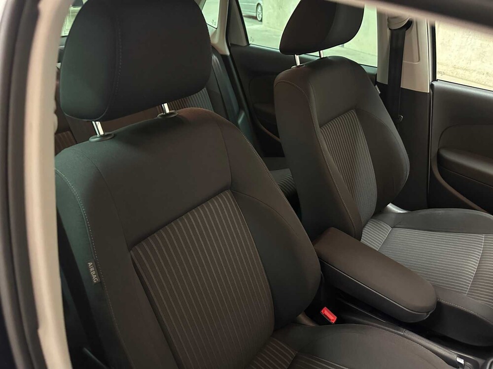 Volkswagen Polo 1.4-16V Highline 86pk 2009 (Origineel-NL), 48-JTJ-5