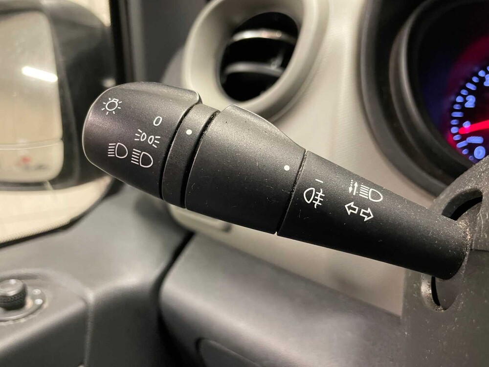 Renault Trafic 1.6 dCi T29 L1H1 Luxe Energy 125PS 2017 (Original-NL), V-212-FJ Nutzfahrzeug