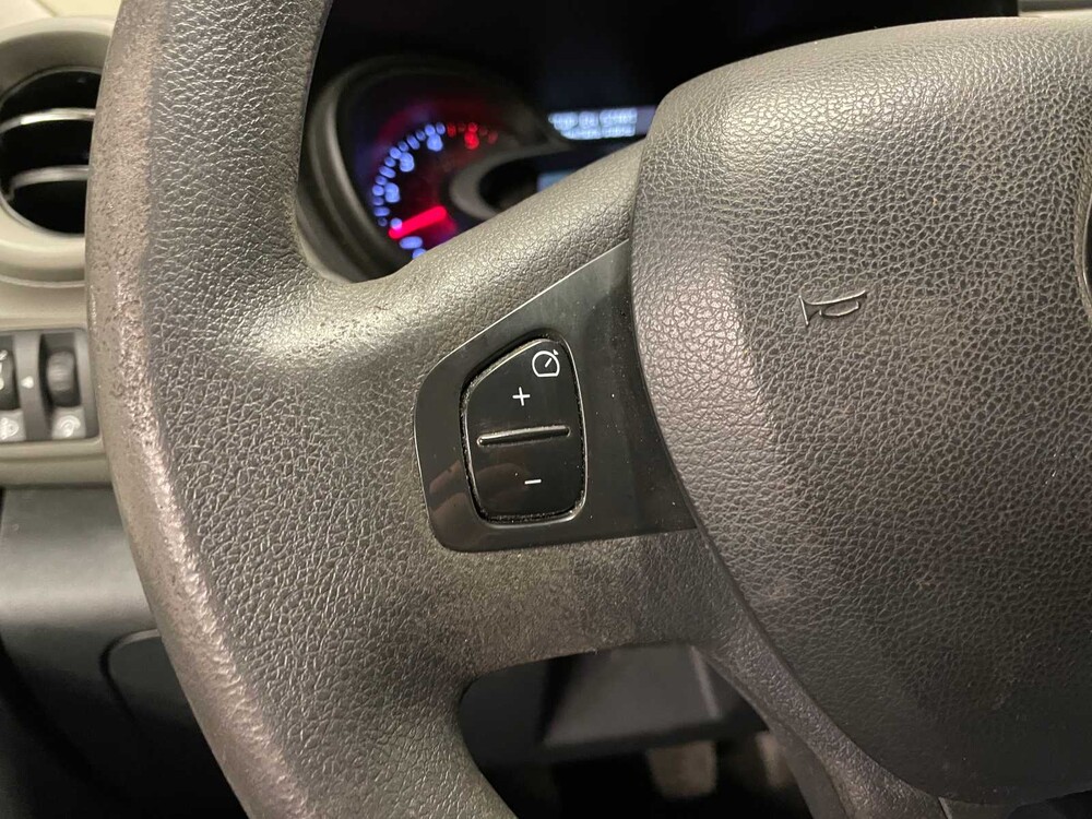 Renault Trafic 1.6 dCi T29 L1H1 Luxe Energy 125PS 2017 (Original-NL), V-212-FJ Nutzfahrzeug