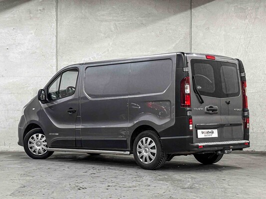 Renault Trafic 1.6 dCi T29 L1H1 Luxe Energy 125hp 2017 (Original-NL), V-212-FJ Commercial Vehicle