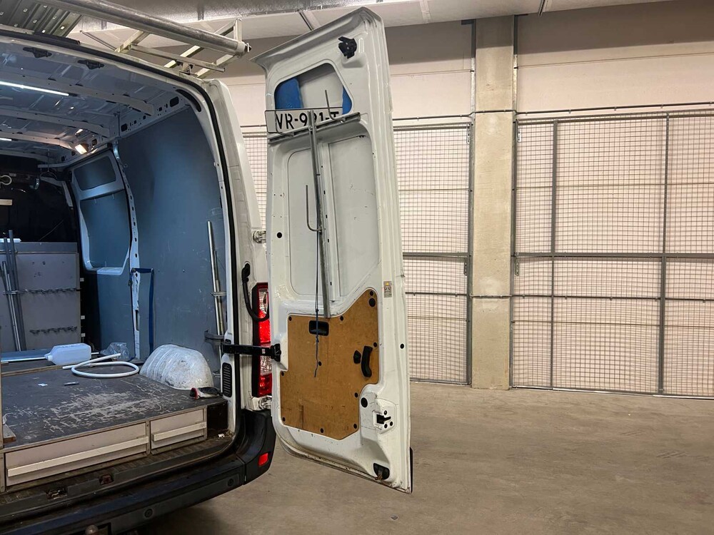 Renault Master T35 2.3 dCi L1H2 110pk 2015 (Origineel-NL), VR-921-T