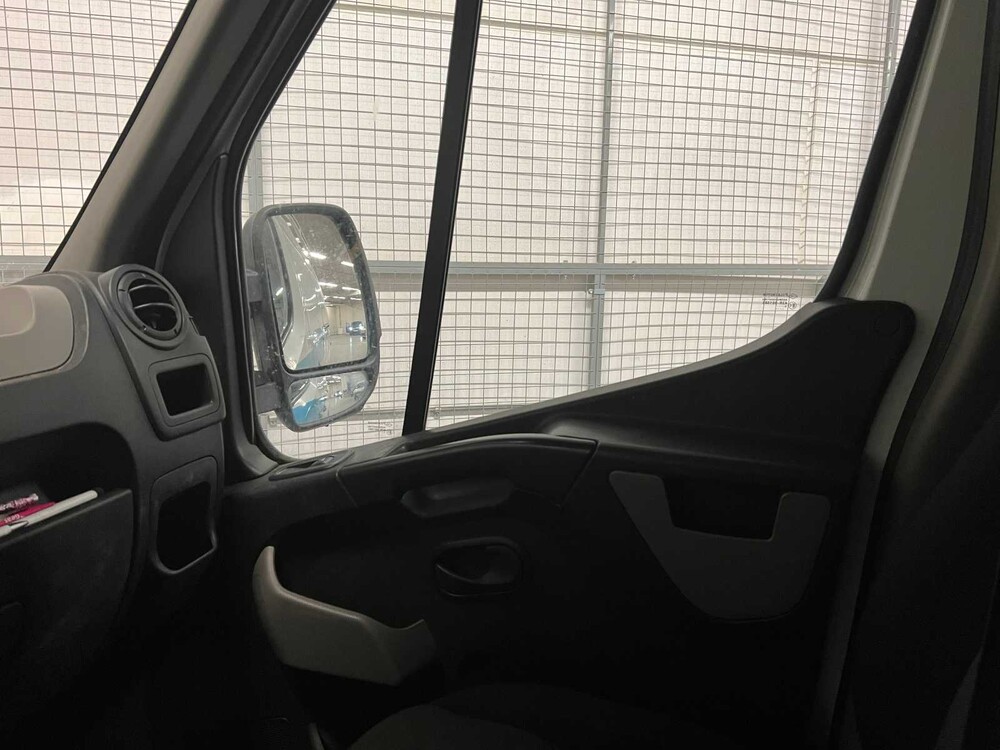 Renault Master T35 2.3 dCi L1H2 110pk 2015 (Origineel-NL), VR-921-T