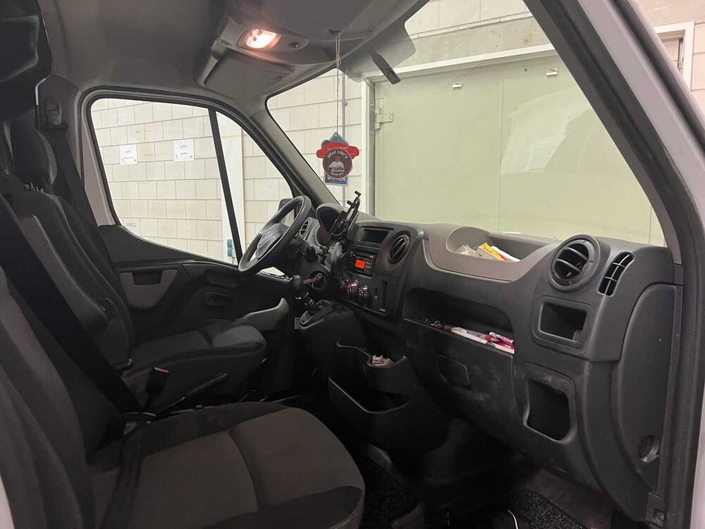 Renault Master T35 2.3 dCi L1H2 110pk 2015 (Origineel-NL), VR-921-T