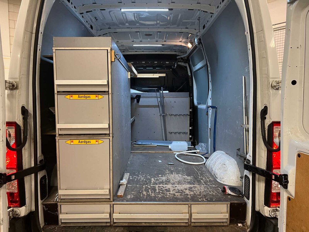 Renault Master T35 2.3 dCi L1H2 110pk 2015 (Origineel-NL), VR-921-T