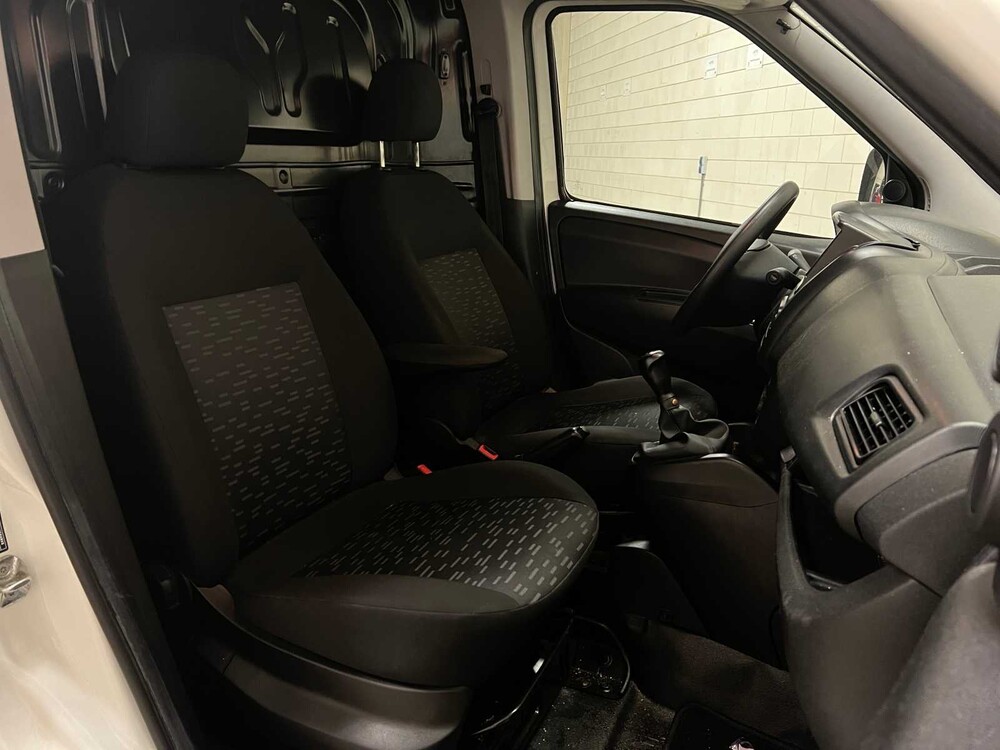 Opel Combo 1.3 CDTi L2H1 Sport 95pk 2017 (Origineel-NL) V-995-HV