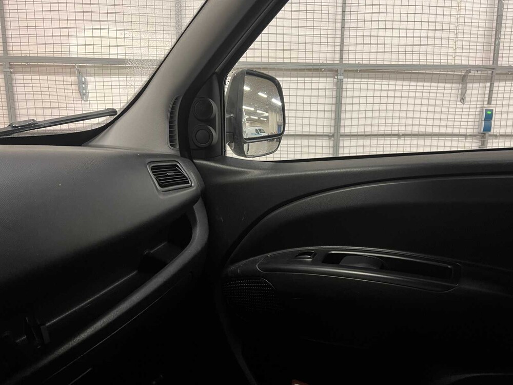 Opel Combo 1.3 CDTi L2H1 Sport 95pk 2017 (Origineel-NL) V-995-HV