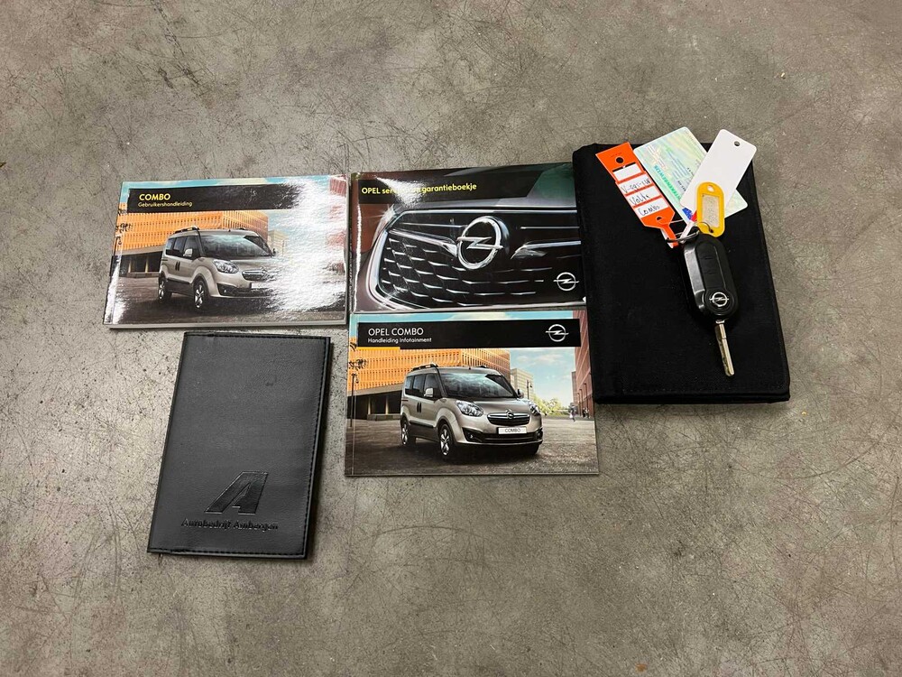 Opel Combo 1.3 CDTi L2H1 Sport 95pk 2017 (Origineel-NL) V-995-HV