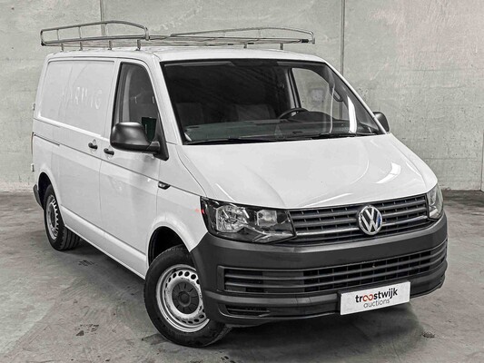 Volkswagen Transporter 2.0 TDI L1H1 Comfortline 84hp 2017 (Original-NL + 1st Owner), V-747-HT