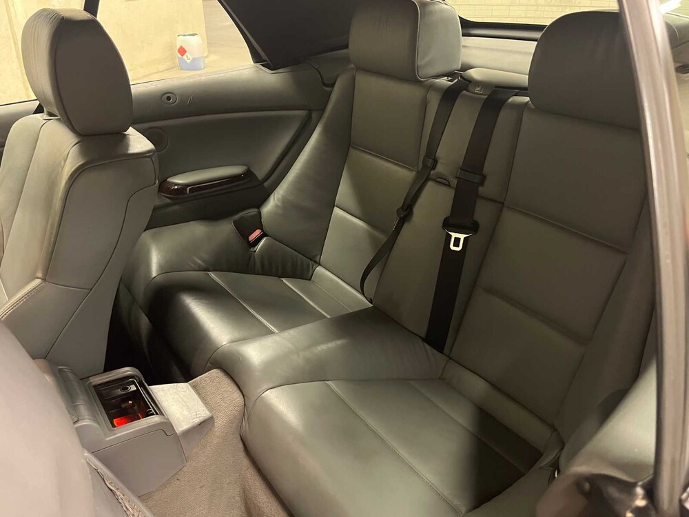 BMW 318Ci Executive Cabriolet 143pk 2002 3ER RHEIE 3-serie, 61-JS-FS