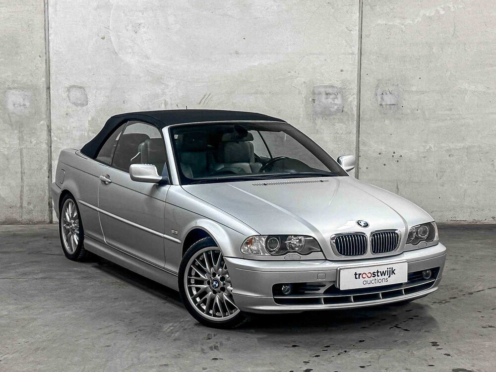 BMW 318Ci Executive Cabriolet 143pk 2002 3ER RHEIE 3-serie, 61-JS-FS