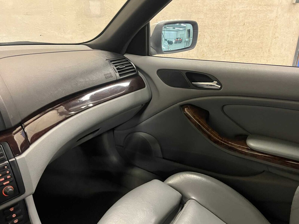 BMW 318Ci Executive Cabriolet 143pk 2002 3ER RHEIE 3-serie, 61-JS-FS