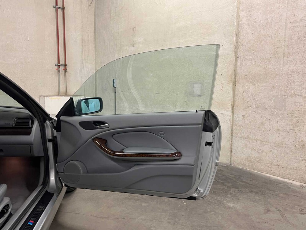 BMW 318Ci Executive Cabriolet 143pk 2002 3ER RHEIE 3-serie, 61-JS-FS