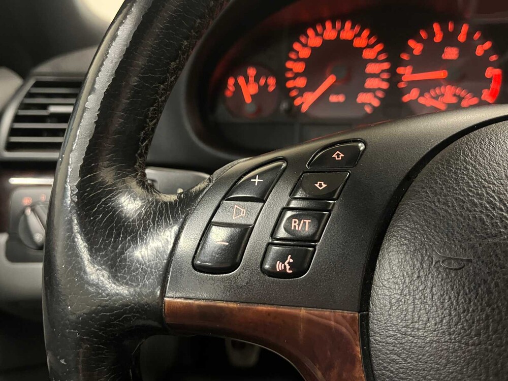 BMW 318Ci Executive Cabriolet 143pk 2002 3ER RHEIE 3-serie, 61-JS-FS