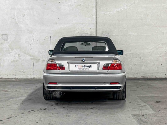 BMW 318Ci Executive Cabriolet 143hp 2002 3ER RHEIE 3-series, 61-JS-FS