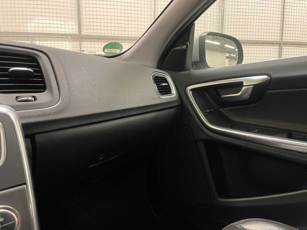 Volvo S60 3.0 T6 AWD Kinetic 305pk 2016, NJ-139-Z