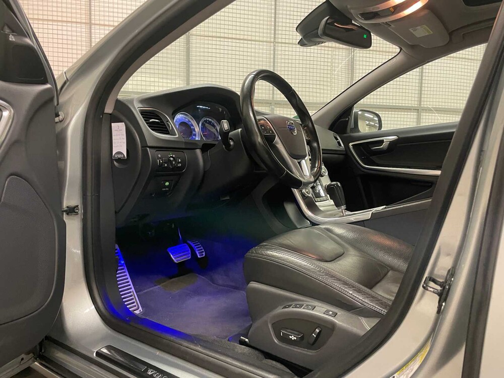 Volvo S60 3.0 T6 AWD Kinetic 305pk 2016, NJ-139-Z