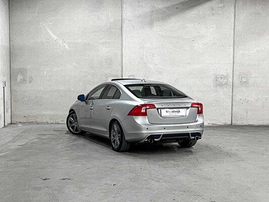 Volvo S60 3.0 T6 AWD Kinetic 305hp 2016, NJ-139-Z