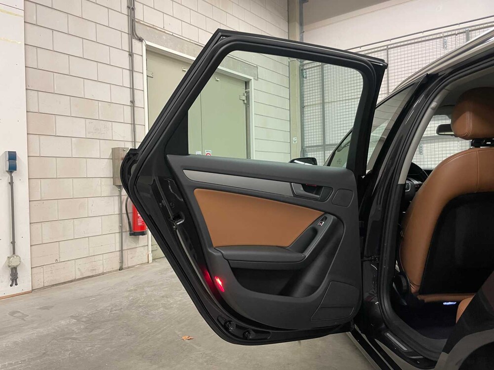 Audi A4 Avant 1.8 TFSI Business Edtion 170pk 2013, 7-SKG-04