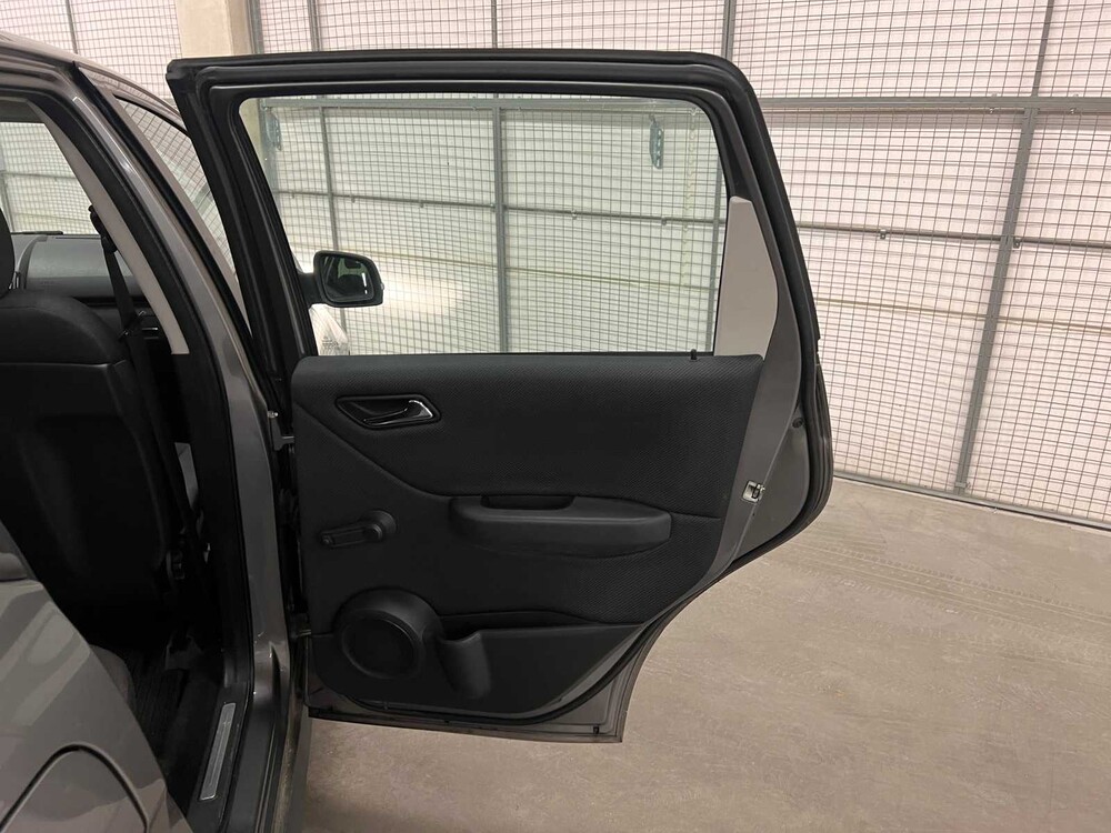 Mercedes-Benz A160 BlueEFFICIENCY Business Class A-klasse 95pk 2012, 50-XHB-5