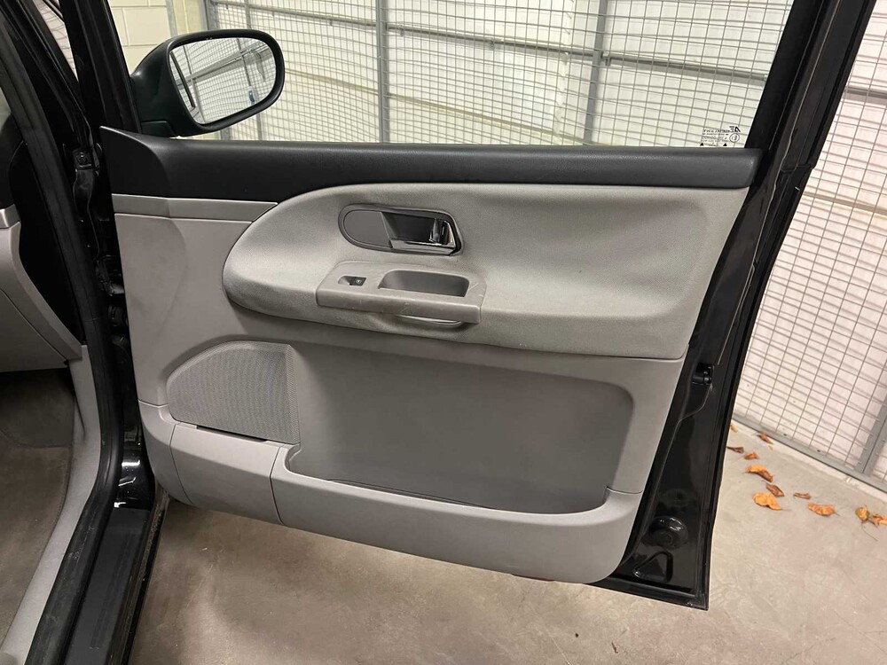 Ford Galaxy 2.3-16V Futura 140PS 2005 (Original-NL), 60-RL-FK