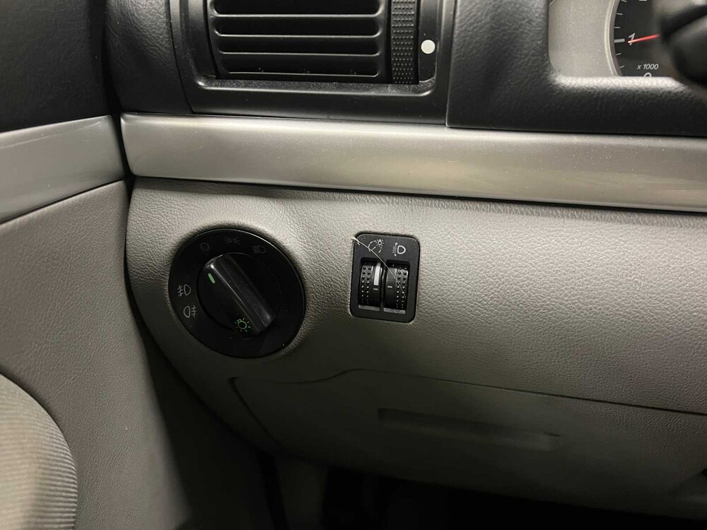 Ford Galaxy 2.3-16V Futura 140PS 2005 (Original-NL), 60-RL-FK