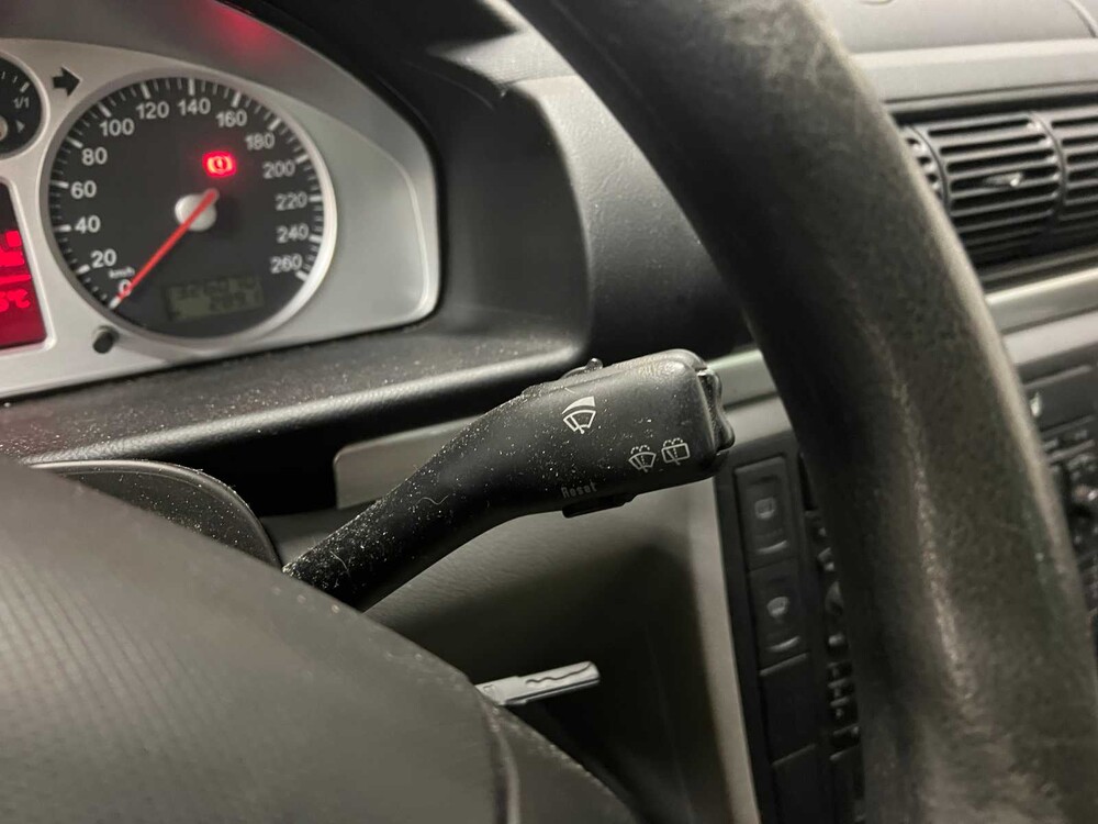 Ford Galaxy 2.3-16V Futura 140PS 2005 (Original-NL), 60-RL-FK