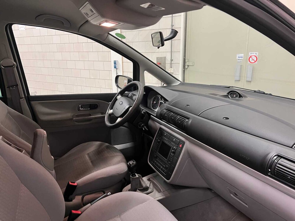 Ford Galaxy 2.3-16V Futura 140PS 2005 (Original-NL), 60-RL-FK