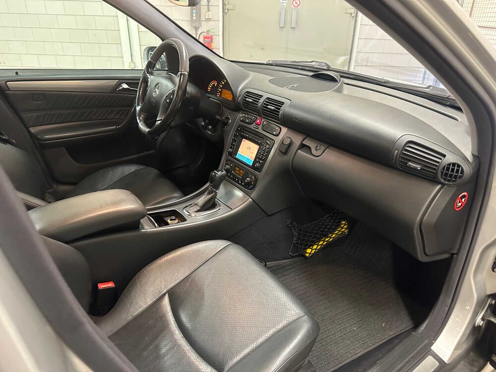 Mercedes-Benz C320 Elegance 218PS 2002 C-Klasse Kombi, XL-498-K