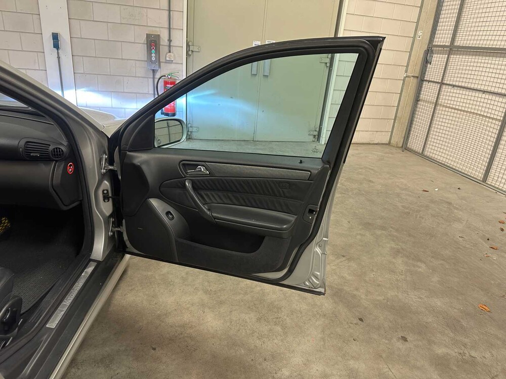 Mercedes-Benz C320 Elegance 218PS 2002 C-Klasse Kombi, XL-498-K