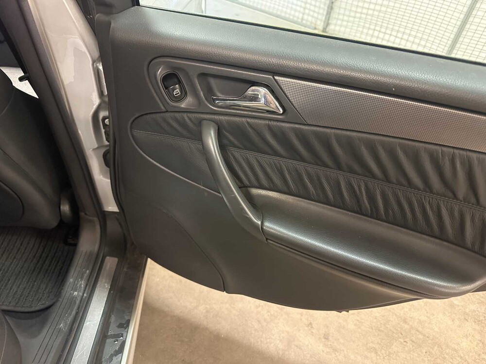 Mercedes-Benz C320 Elegance 218PS 2002 C-Klasse Kombi, XL-498-K