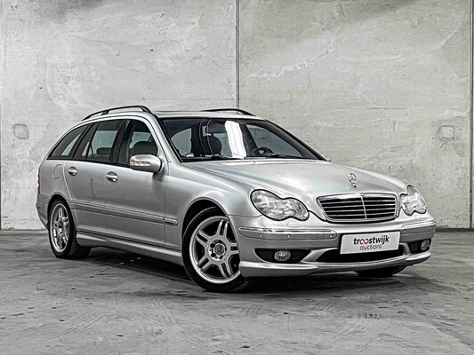 Mercedes-Benz C320 Elegance 218hp 2002 C-class Combi, XL-498-K