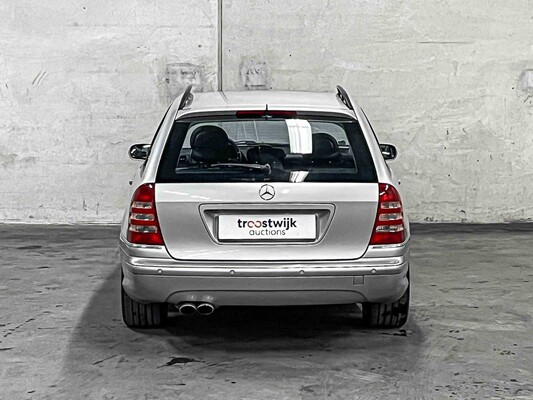 Mercedes-Benz C320 Elegance 218hp 2002 C-class Combi, XL-498-K