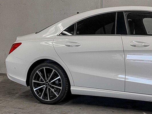 Mercedes-Benz CLA-Class 180 CDI Lease Edition 109 hp 2016 (Original-UK), HV-978-B