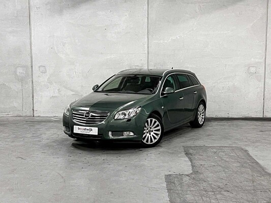 Opel Insignia Sports Tourer 1.6 T Cosmo 179pk 2010 (Origineel-NL), 93-NFD-7