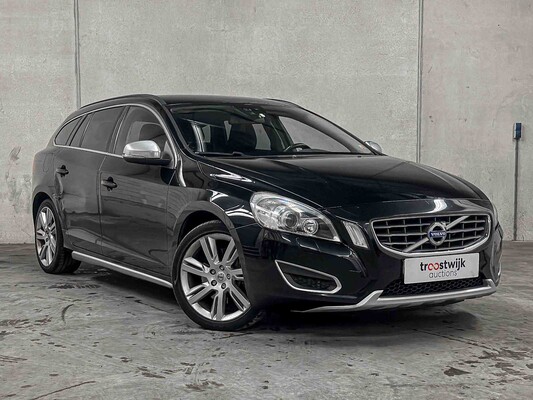 Volvo V60 2.0T Summum 203hp 2011, 5-ZPP-96