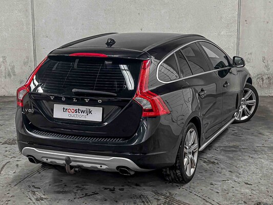 Volvo V60 2.0T Summum 203hp 2011, 5-ZPP-96