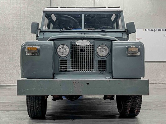 Land Rover Defender 1968