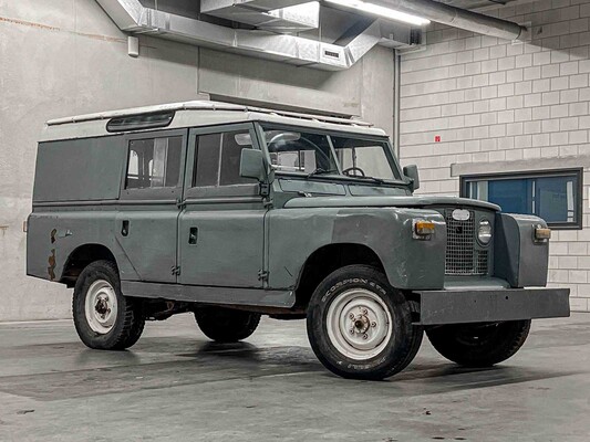 Land Rover Defender 1968